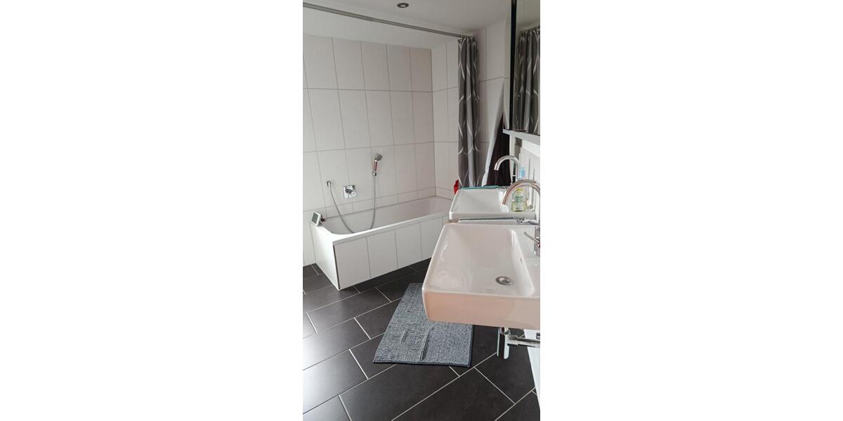 Doppelhaushälfte Neuhausen auf den Fildern - 7 Zimmer, 160 m&sup2;, 699.000&euro; | Angebot:26152786