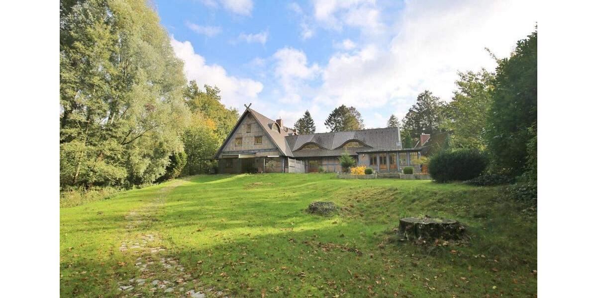 Erdgeschoßwohnung Tangstedt - 5 Zimmer, 210 m&sup2;, 2.100&euro; | Angebot:25438323