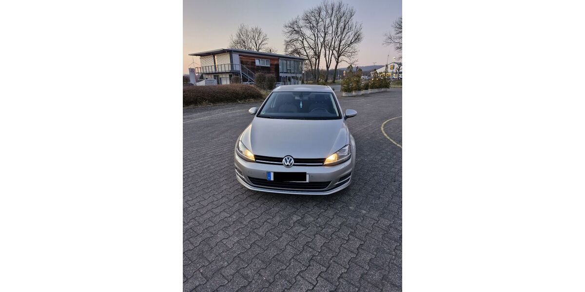 VW Golf 189.561 km 9.500 &euro; Barntrup 32683