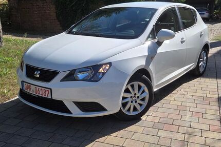 Seat Ibiza 82.000 km 8.400 &euro; Radensleben 16818