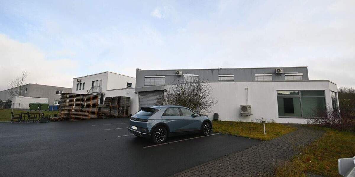 Gewerbeobjekt Berg bei Neumarkt in der Oberpfalz / Loderbach Loderbach - 2.800&euro; | Angebot:25663170