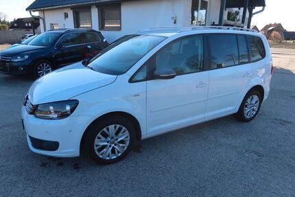 VW Touran 140.455 km 7.300 &euro; Groß Oesingen 29393