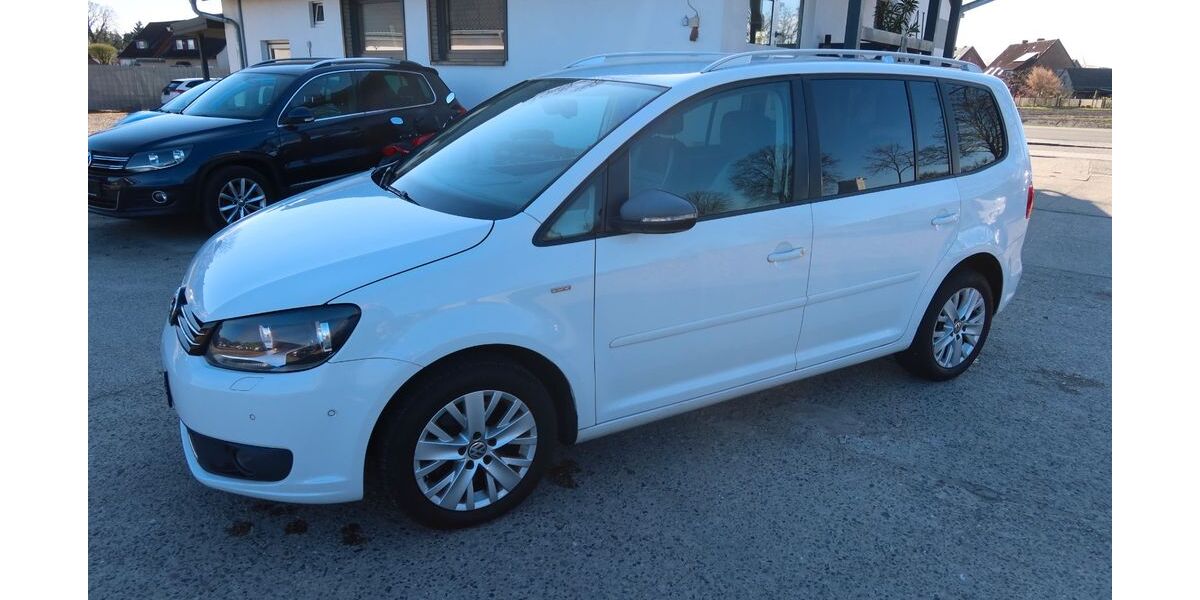 VW Touran 140.455 km 7.300 &euro; Groß Oesingen 29393