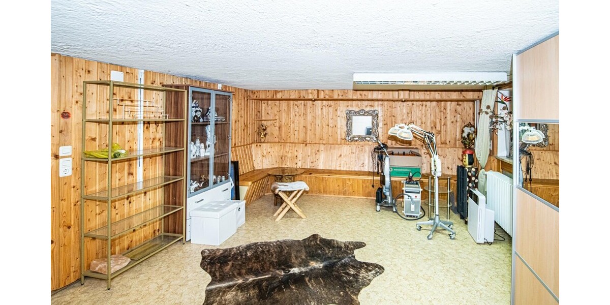 Charmantes Reihenmittelhaus mit eingewachsenen Garten in ruhiger Wohnlage - Reihenmittelhaus Amberg | Angebot:26948784