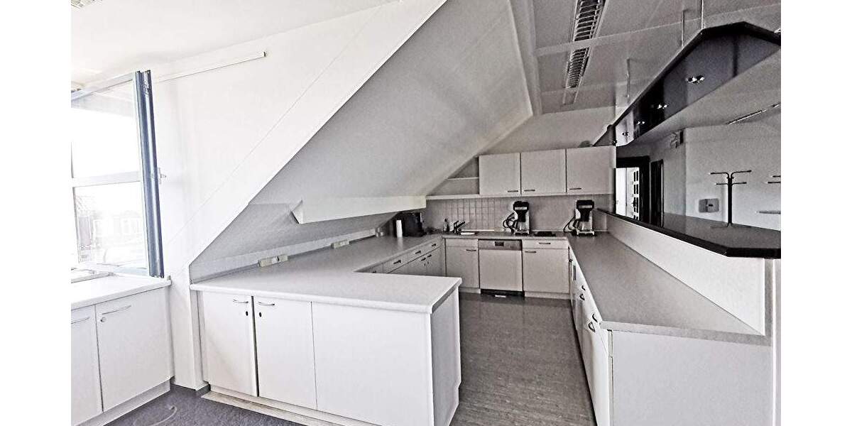 Gewerbeobjekt Unterhaching - 2.998&euro; | Angebot:25696956