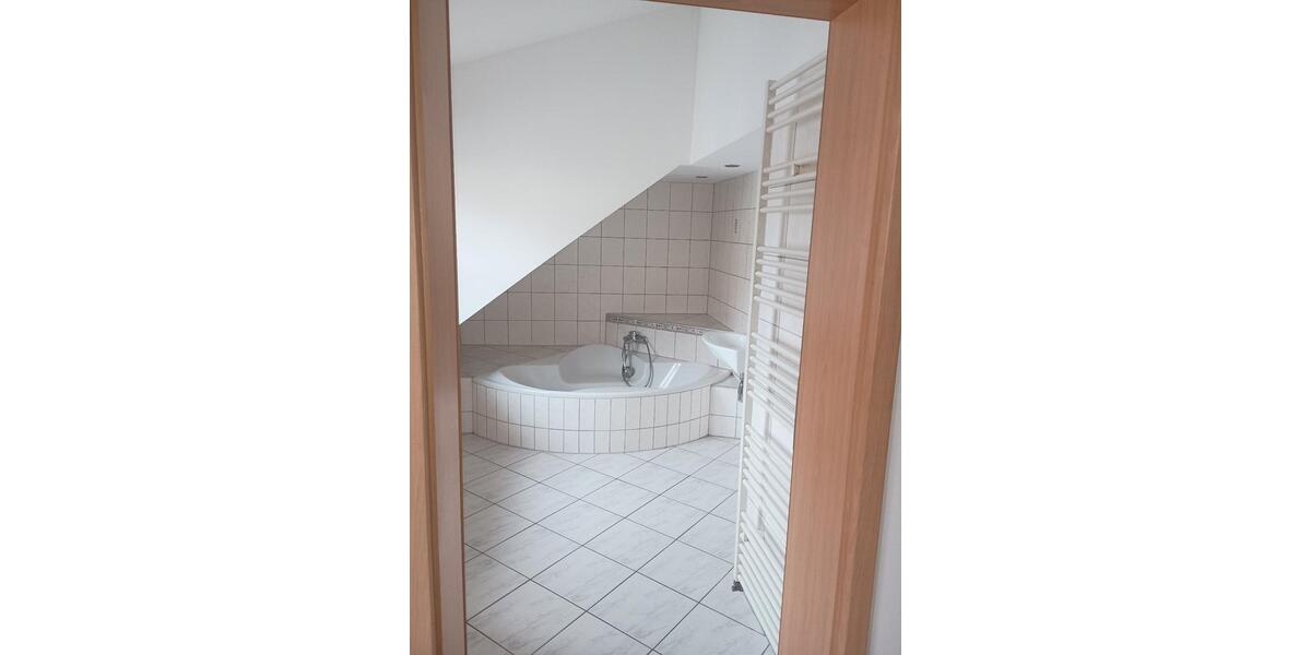 Maisonettenwohnung Freudenberg - 7 Zimmer, 120 m&sup2;, 700&euro; | Angebot:26680193