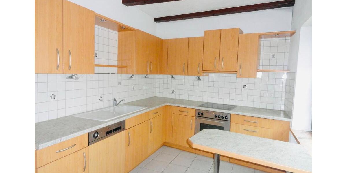 Etagenwohnung Dittelbrunn - 5 Zimmer, 170 m&sup2;, 399.500&euro; | Angebot:26982674