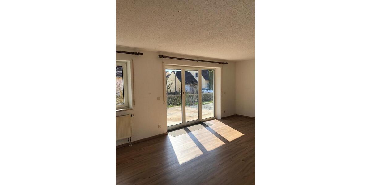 Einfamilienhaus Dentlein am Forst - 5 Zimmer, 101 m&sup2;, 285.000&euro; | Angebot:26980608
