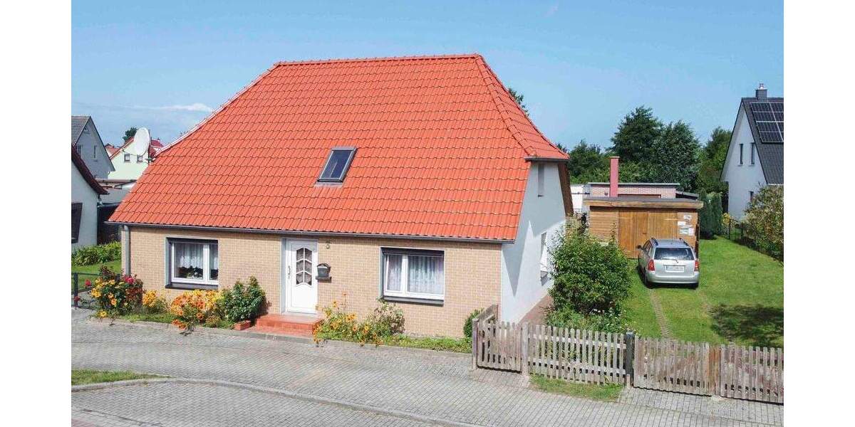 Viel Platz für Familie, Gäste und Ideen - Immobilienensemble in Altenkirchen auf Rügen 6 zimmer