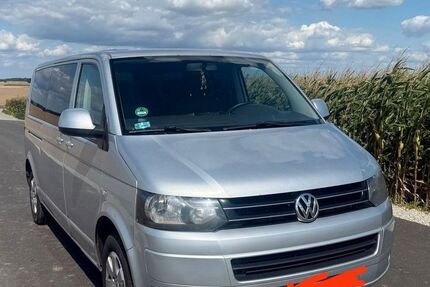 VW T5 Transporter 910.000 km 5.000 € Berlin 12057