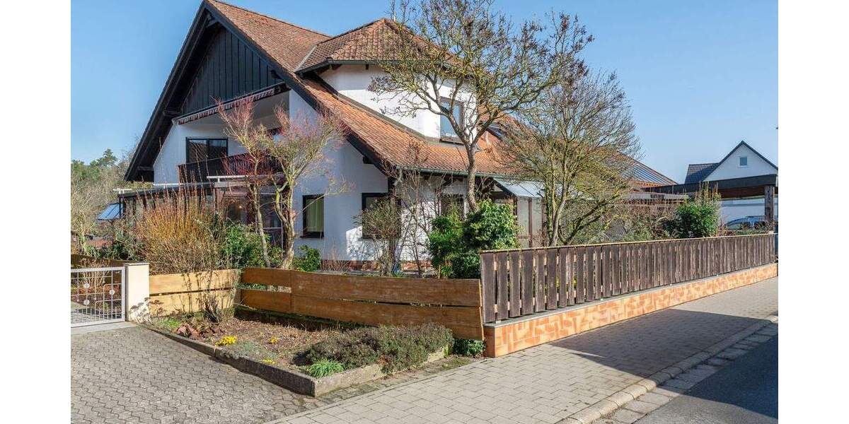 Mehrfamilienhaus, Wohnhaus Hagenbüchach - 1 Zimmer, 261 m&sup2;, 598.000&euro; | Angebot:25670108