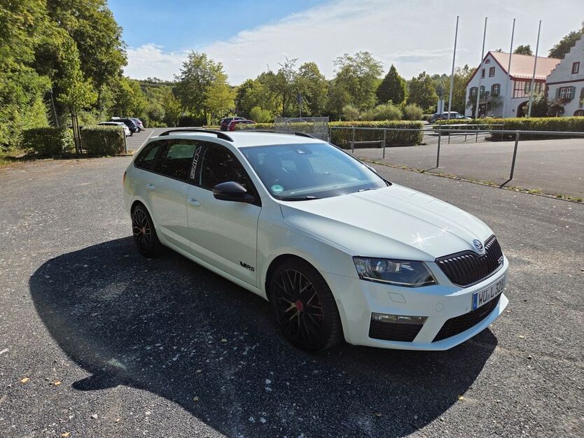 Skoda Octavia 158.535 km 16.999 € Renchen 77871