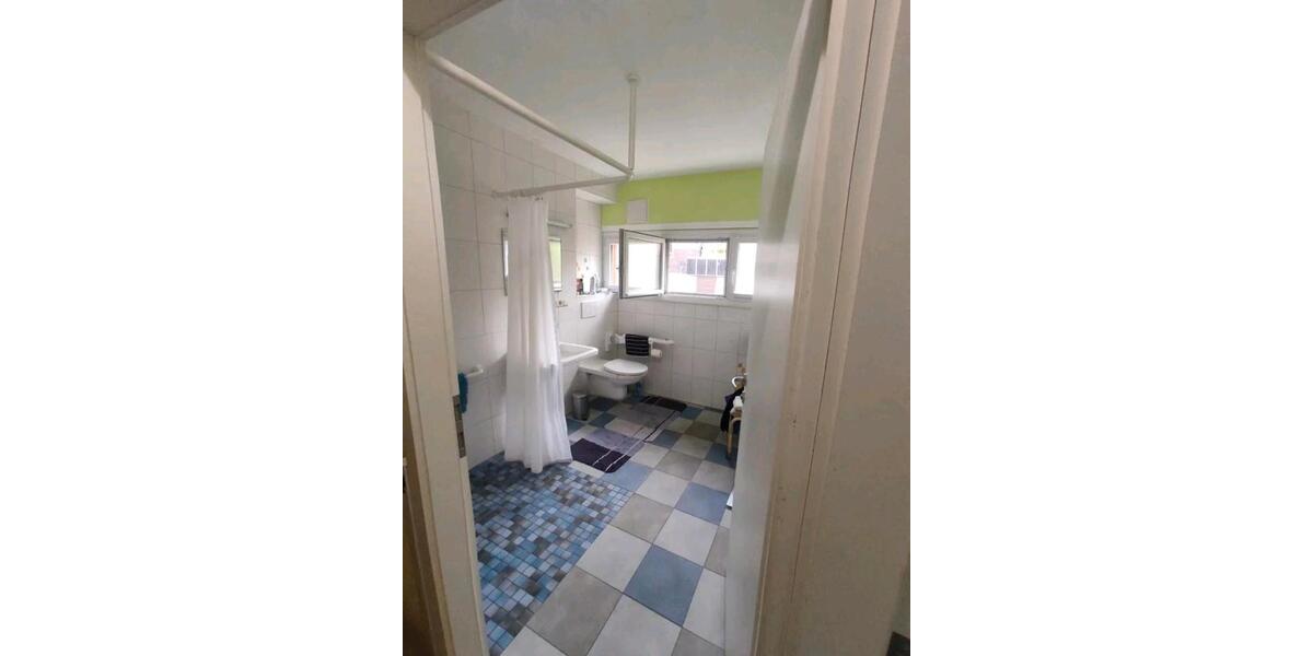 Reihenhaus Kirchzarten - 6 Zimmer, 125 m&sup2;, 645.000&euro; | Angebot:26777203