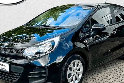Kia Rio 70.000 km 6.750 &euro; Berlin 12353