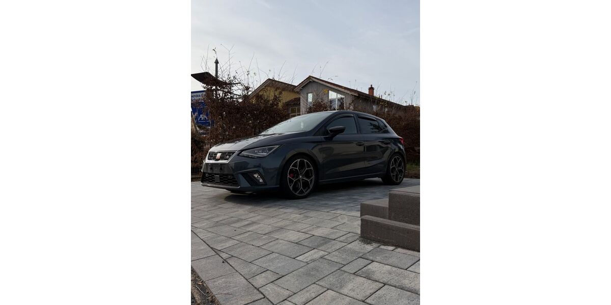Seat Ibiza 90.000 km 20.499 &euro; Mettlach 66693