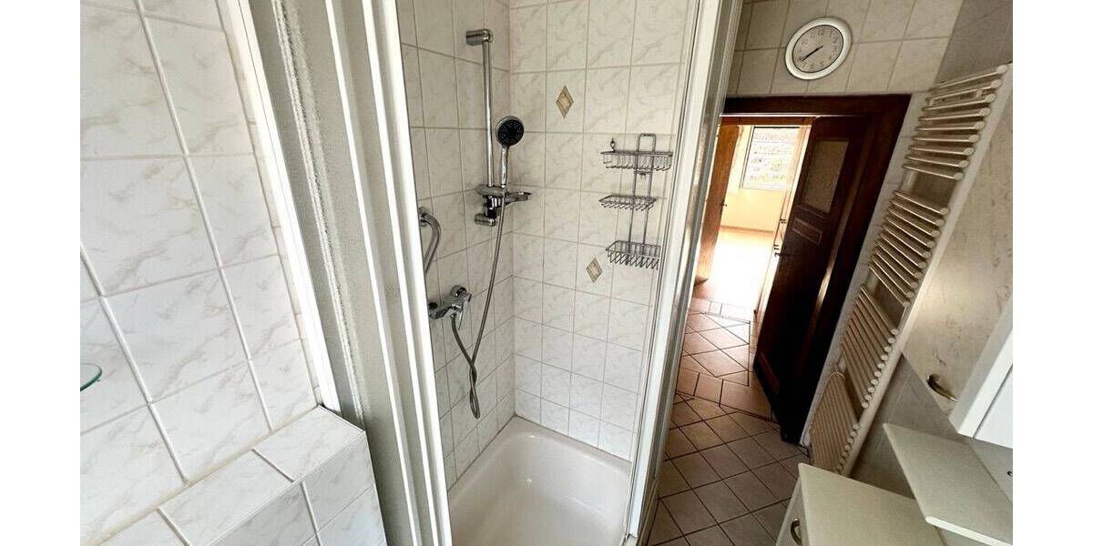 Etagenwohnung Schmalkalden - 3 Zimmer, 67 m&sup2;, 65.000&euro; | Angebot:26273002