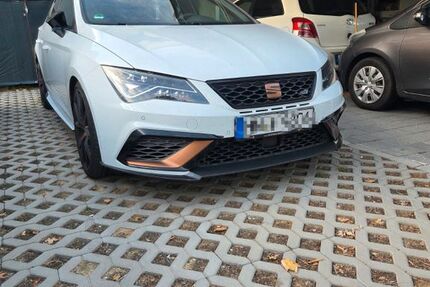 Seat Leon 116.500 km 22.800 &euro; Heilbronn 74080