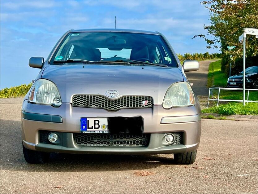 Toyota Yaris 230.600 km 2.200 € Abstatt 74232