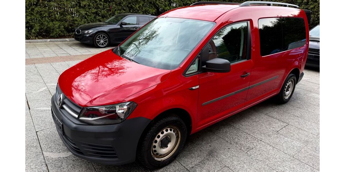 VW Caddy Maxi 140.000 km 11.980 &euro; München 81827