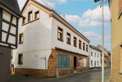 Haus Leutesdorf - 9 Zimmer, 360.000&euro; | Angebot:26175112