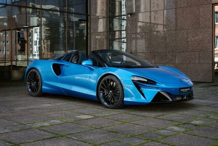 McLaren Artura 2.950 km 254.900 &euro; Hamburg 20459