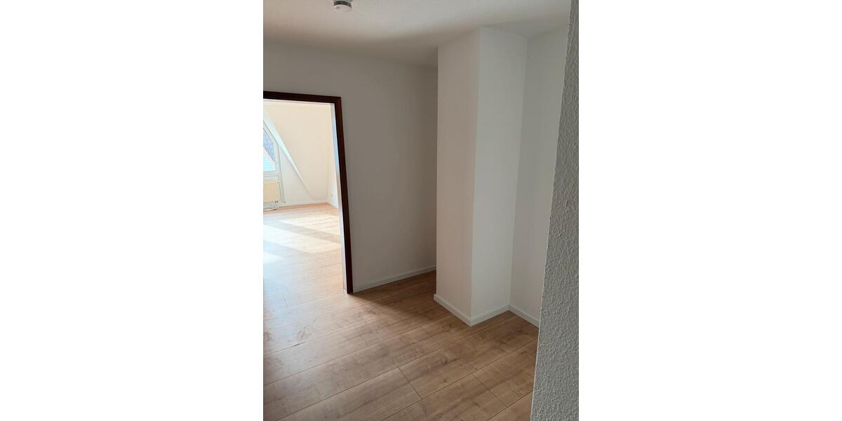 Dachgeschoßwohnung Wahlstedt - 2 Zimmer, 52 m&sup2;, 645&euro; | Angebot:25403759