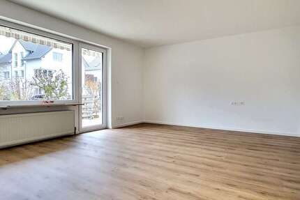 Haus zum Mieten in Lappersdorf 1.750 € 158 m² 6 zimmer