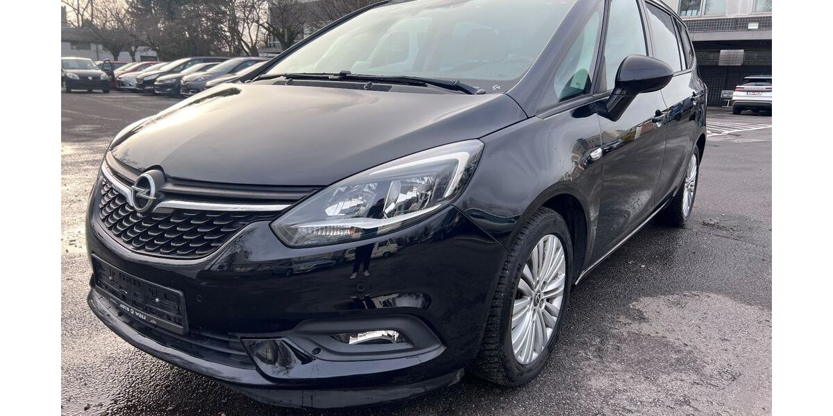 Opel Zafira Tourer 128.767 km 8.999 &euro; Berlin 12249