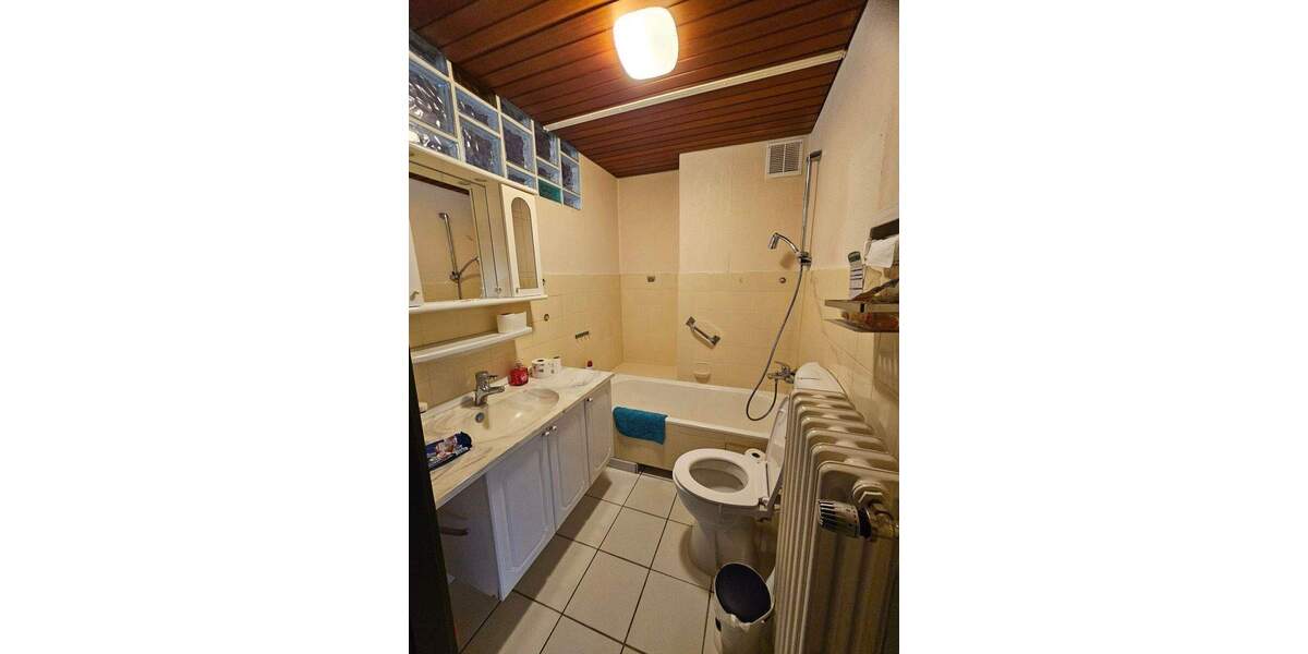 Reihenmittelhaus Kiel Hasseldieksdamm - 4 Zimmer, 96 m&sup2;, 295.000&euro; | Angebot:26171438