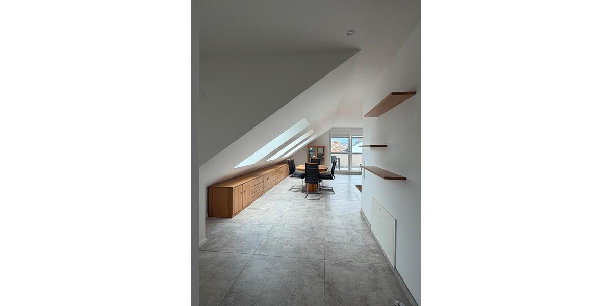 Dachgeschoßwohnung Hösbach - 3 Zimmer, 95 m&sup2;, 1.200&euro; | Angebot:26134507