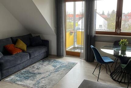 Wohnung Königsbrunn - 3 Zimmer, 69 m&sup2;, 830&euro; | Angebot:25561071