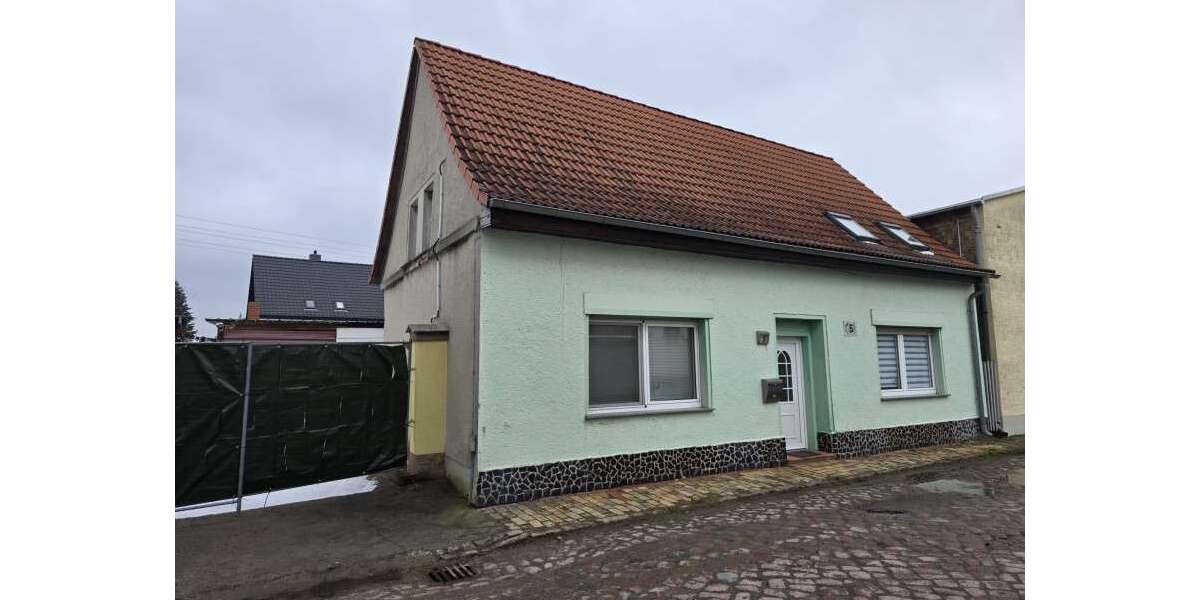 Einfamilienhaus Roitzsch Roitzsch - 4 Zimmer, 90 m&sup2;, 55.000&euro; | Angebot:26338585
