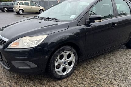 Ford Focus 241.000 km 2.499 € koblenz 56070