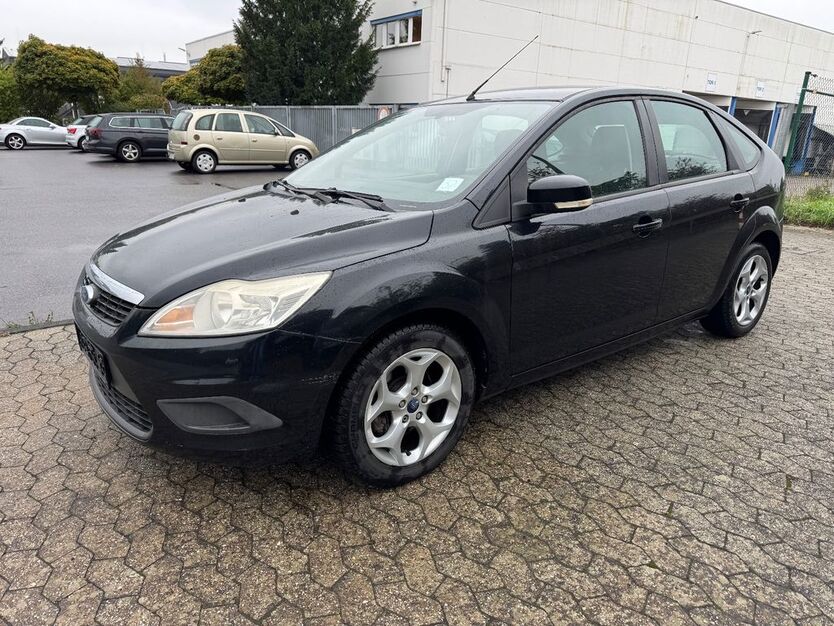 Ford Focus 241.000 km 2.499 € koblenz 56070