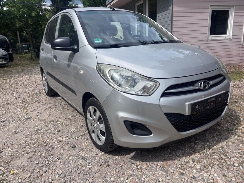 i10