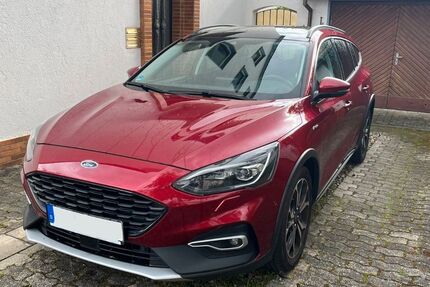 Ford Focus 60.000 km 16.000 &euro; Kassel 34125