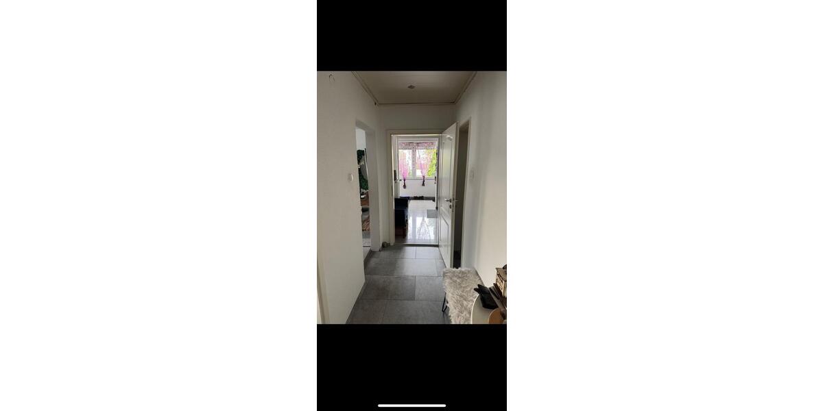 Einfamilienhaus Felsberg - 10 Zimmer, 200 m&sup2;, 275.000&euro; | Angebot:27054027