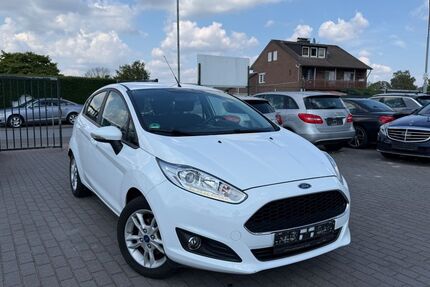 Ford Fiesta 58.700 km 7.200 &euro; Gronau 48599