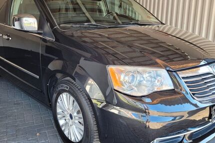 Lancia Voyager 164.005 km 10.900 &euro; Berlin 12277