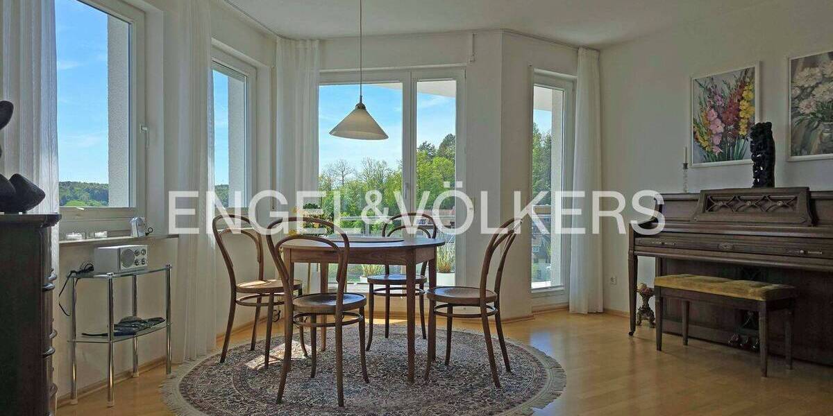 Etagenwohnung Tübingen Weststadt - 4 Zimmer, 136 m&sup2;, 850.000&euro; | Angebot:26657019