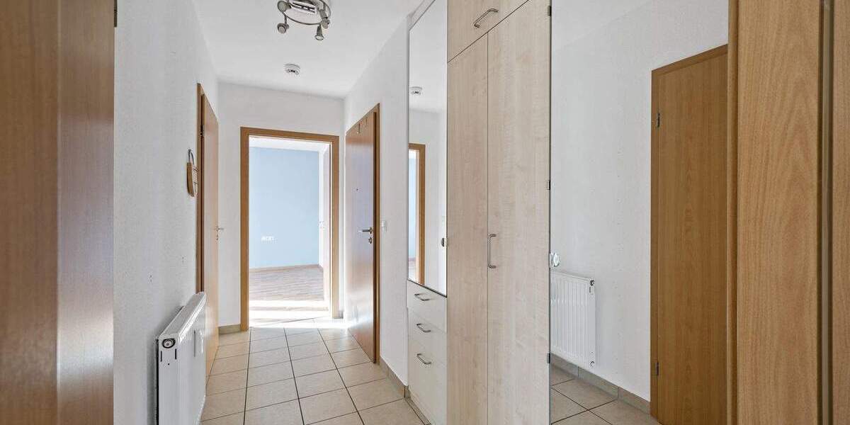 Etagenwohnung Eningen - 2 Zimmer, 65 m&sup2;, 299.000&euro; | Angebot:25779621