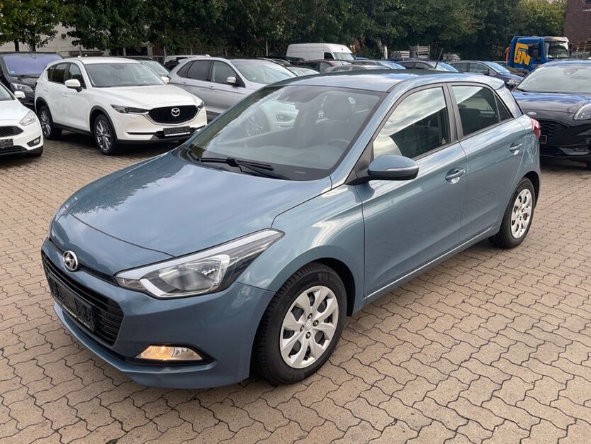Hyundai i20 224.900 km 5.490 € Hamburg 21107