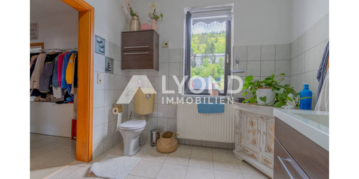 Mehrfamilienhaus, Wohnhaus Schwarzburg - 1 Zimmer, 286 m&sup2;, 349.000&euro; | Angebot:26276026