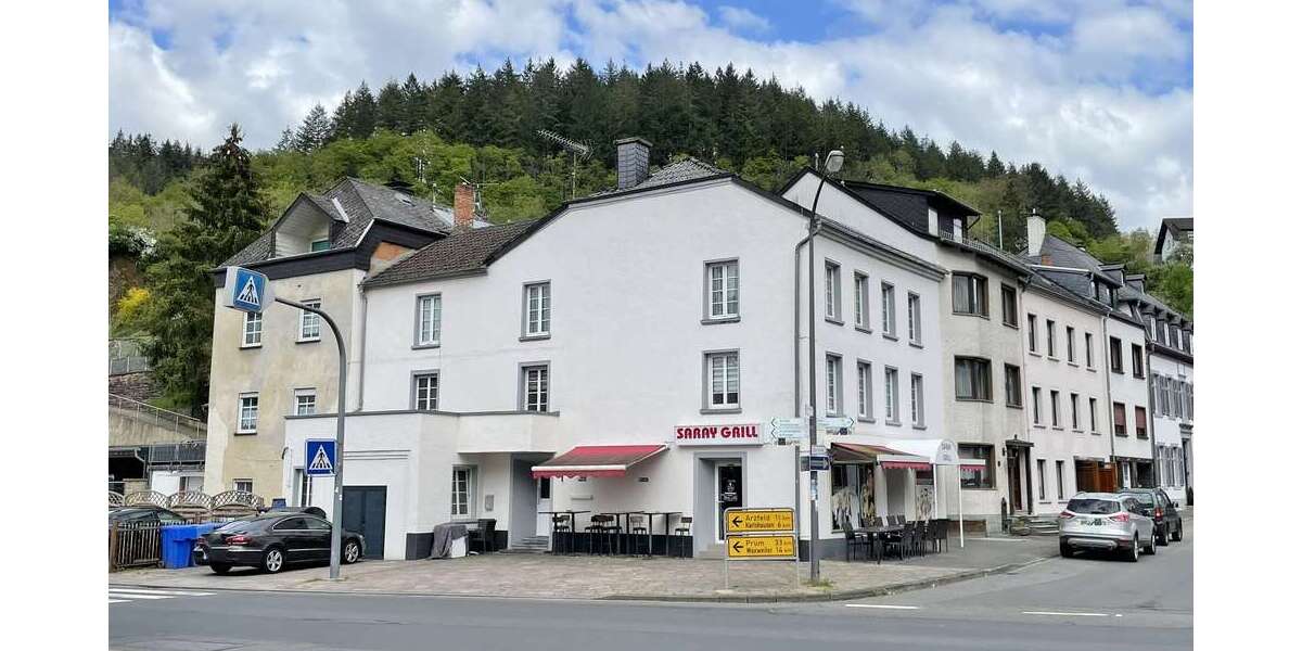 Haus zum Kaufen in Neuerburg 295.000 € 316 m² - Einfamilienhaus Neuerburg | Angebot:25477345