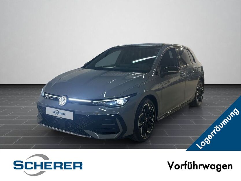VW Golf 7.900 km 39.900 € Mainz 55120