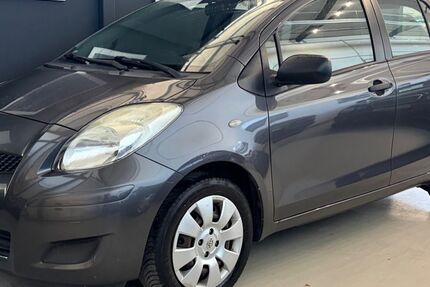 Toyota Yaris 129.000 km 4.999 &euro; Schwerte 58239
