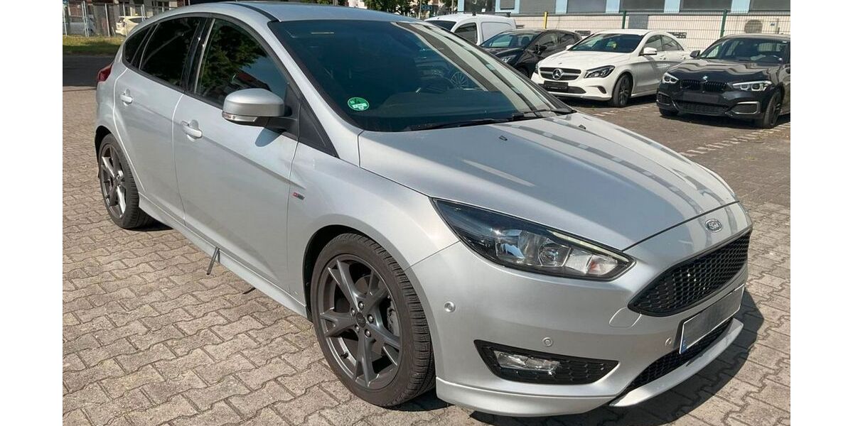 Ford Focus 70.387 km 9.600 &euro; Berlin 10245