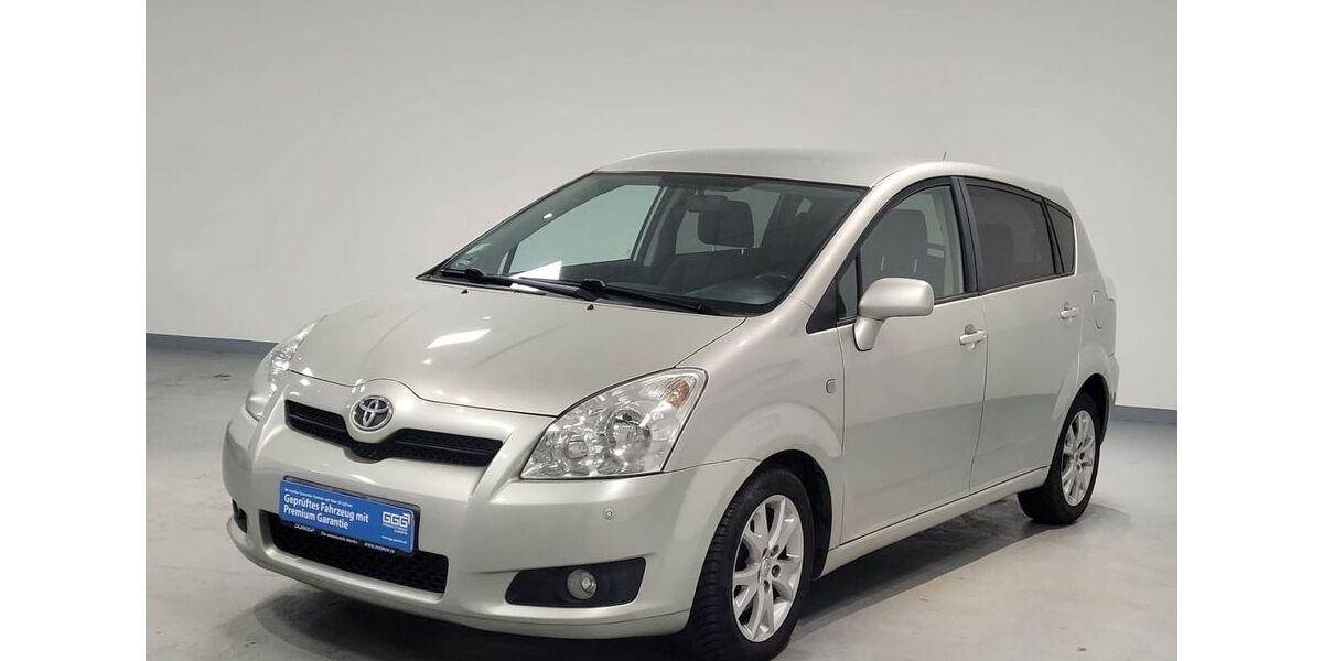 Toyota Corolla Verso 169.000 km 5.990 € Hamburg 22043
