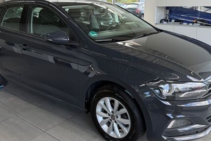 VW Polo 124.800 km 13.490 &euro; Braunschweig 38116