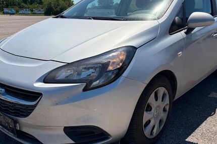 Opel Corsa 24.000 km 6.199 &euro; Markt Schwaben 85570
